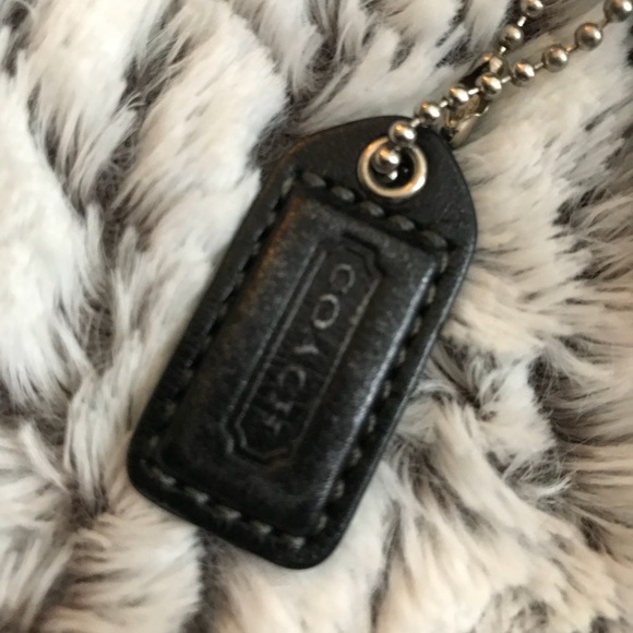 COACH wristlet - Picture 3 of 3